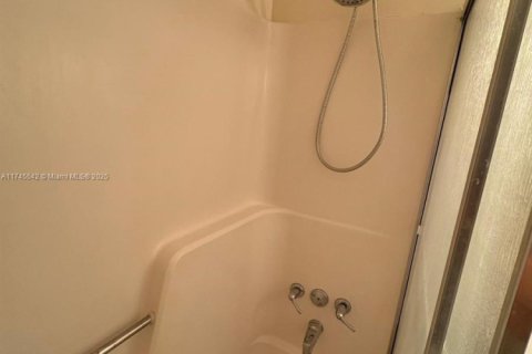 Adosado en venta en North Lauderdale, Florida, 3 dormitorios, 130.34 m2 № 1920782 - foto 24