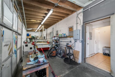 Commercial property in Miami, Florida № 1782094 - photo 25