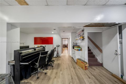 Commercial property in Miami, Florida № 1782094 - photo 21