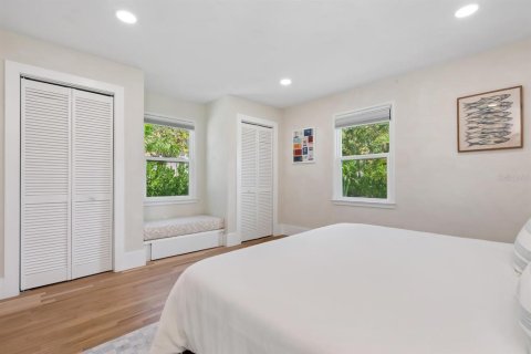Villa ou maison à vendre à Sarasota, Floride: 3 chambres, 159.05 m2 № 2148143 - photo 28