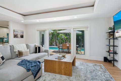 Villa ou maison à vendre à Sarasota, Floride: 3 chambres, 159.05 m2 № 2148143 - photo 7