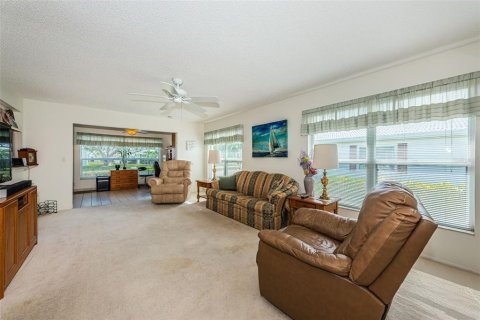 Villa ou maison à vendre à Pinellas Park, Floride: 2 chambres, 166.48 m2 № 2116595 - photo 19