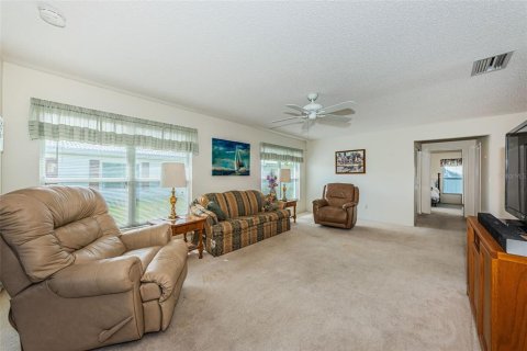 Villa ou maison à vendre à Pinellas Park, Floride: 2 chambres, 166.48 m2 № 2116595 - photo 18