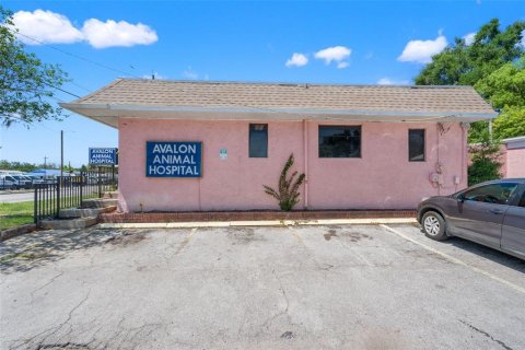 Commercial property in Tampa, Florida 249.72 sq.m. № 2230980