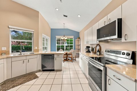 Villa ou maison à vendre à Coral Springs, Floride: 3 chambres, 152.64 m2 № 2402354 - photo 8