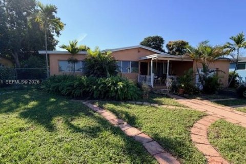 Дом в Майами, Флорида 2 спальни, 168.8м2 № 1998193