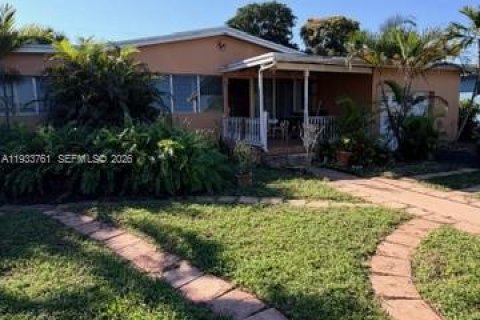 Купить виллу или дом в Майами, Флорида 2 спальни, 168.8м2, № 1998193 - фото 11