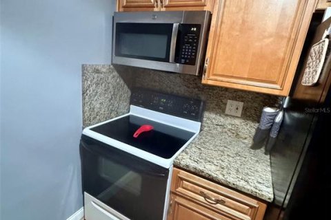 Condominio en venta en New Port Richey, Florida, 1 dormitorio, 57.97 m2 № 1720309 - foto 7