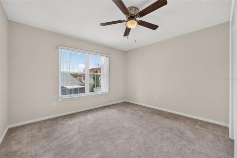 Villa ou maison à vendre à Orlando, Floride: 4 chambres, 192.68 m2 № 2360631 - photo 25
