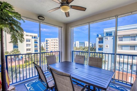 Condo in New Smyrna Beach, Florida, 3 bedrooms  № 1800013 - photo 10