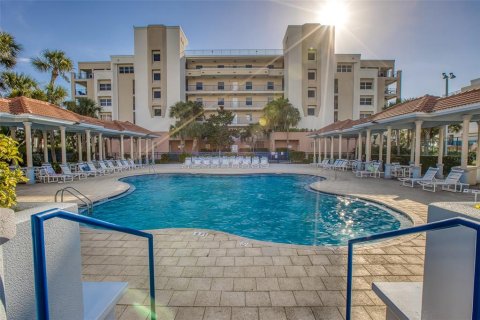 Condo in New Smyrna Beach, Florida, 3 bedrooms  № 1800013 - photo 3