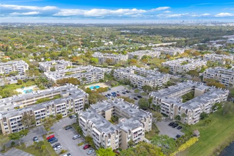 Copropriété à louer à Miami, Floride: 2 chambres, 74.69 m2 № 2046345 - photo 25