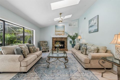 House in Sarasota, Florida 4 bedrooms, 223.62 sq.m. № 2200221 - photo 18