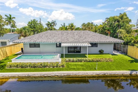 Casa en venta en Wilton Manors, Florida, 3 dormitorios, 130.43 m2 № 1887982 - foto 26