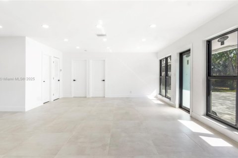 Casa en venta en Wilton Manors, Florida, 3 dormitorios, 130.43 m2 № 1887982 - foto 17