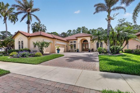 House in Port St. Lucie, Florida 4 bedrooms, 250.09 sq.m. № 2087552 - photo 3