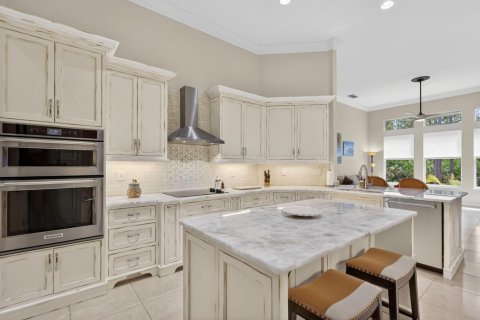House in Port St. Lucie, Florida 4 bedrooms, 250.09 sq.m. № 2087552 - photo 23