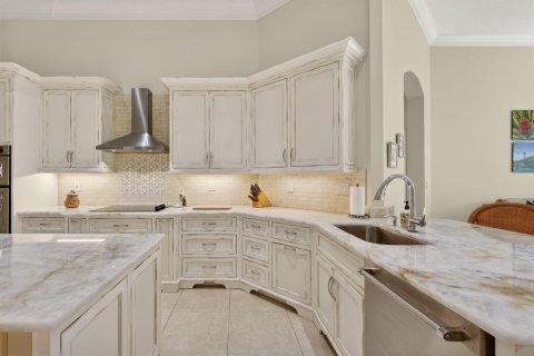 House in Port St. Lucie, Florida 4 bedrooms, 250.09 sq.m. № 2087552 - photo 19