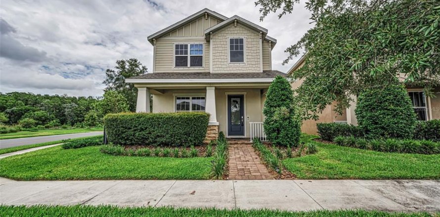 Villa ou maison à Odessa, Floride 4 chambres, 250.46 m2 № 2157133