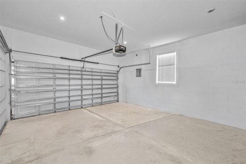 Villa ou maison à louer à Odessa, Floride: 4 chambres, 250.46 m2 № 2157133 - photo 28