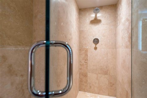 Condominio en alquiler en Miami Beach, Florida, 1 dormitorio, 82.96 m2 № 1957348 - foto 12
