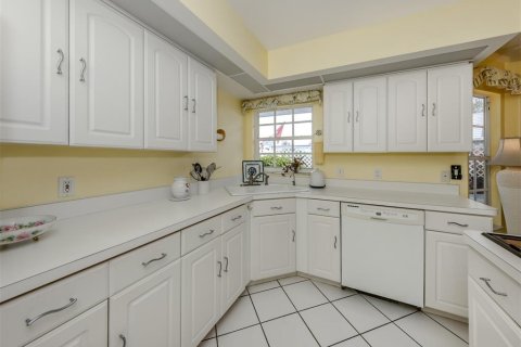 Купить виллу или дом в Венеция, Флорида 8 комнат, 161.19м2, № 1515738 - фото 10