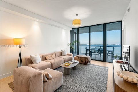 Condo in Miami, Florida, 2 bedrooms  № 2054433 - photo 6