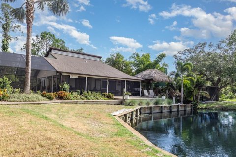 House in Sarasota, Florida 3 bedrooms, 198.44 sq.m. № 1826200 - photo 28