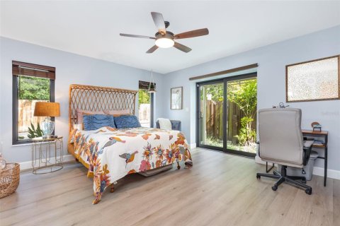 House in Sarasota, Florida 3 bedrooms, 198.44 sq.m. № 1826200 - photo 15