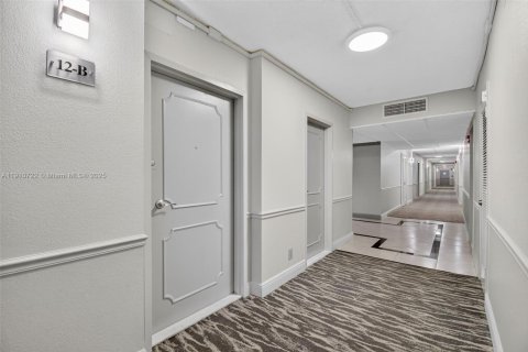 Condo in Fort Lauderdale, Florida, 1 bedroom  № 2015832 - photo 7
