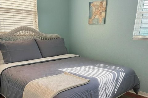 Villa ou maison à vendre à Daytona Beach Shores, Floride: 2 chambres, 92.9 m2 № 2228404 - photo 6