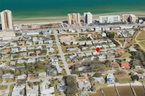 Villa ou maison à vendre à Daytona Beach Shores, Floride: 2 chambres, 92.9 m2 № 2228404 - photo 2