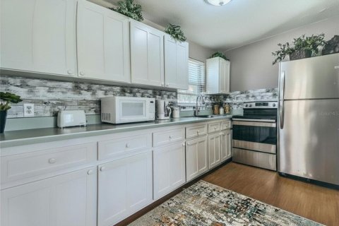 Villa ou maison à vendre à Daytona Beach Shores, Floride: 2 chambres, 92.9 m2 № 2228404 - photo 5