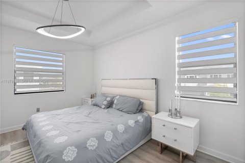 Townhouse in Homestead, Florida 3 bedrooms, 157.47 sq.m. № 2043082 - photo 26