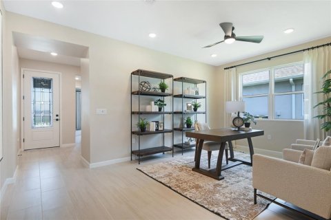 House in Dundee, Florida 3 bedrooms, 182.09 sq.m. № 1584408 - photo 3