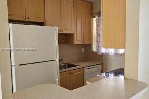 Copropriété à louer à Hallandale Beach, Floride: 1 chambre, 53.7 m2 № 1976940 - photo 5