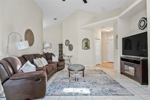 House in Palm Coast, Florida 3 bedrooms, 164.34 sq.m. № 1658211 - photo 8