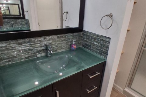 Villa ou maison à louer à Southwest Ranches, Floride: 2 chambres, 111.48 m2 № 1977111 - photo 8