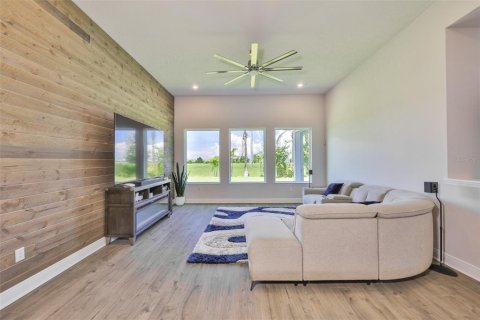 House in Apollo Beach, Florida 4 bedrooms, 308.16 sq.m. № 1834737 - photo 18