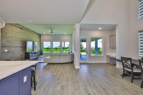House in Apollo Beach, Florida 4 bedrooms, 308.16 sq.m. № 1834737 - photo 7