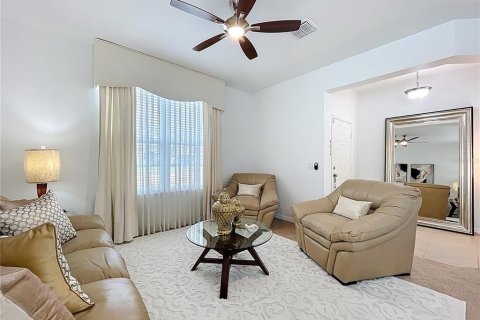 House in Clermont, Florida 3 bedrooms, 190.54 sq.m. № 1762108 - photo 5