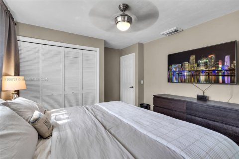 Villa ou maison à vendre à Fort Lauderdale, Floride: 3 chambres, 121.98 m2 № 1969560 - photo 15