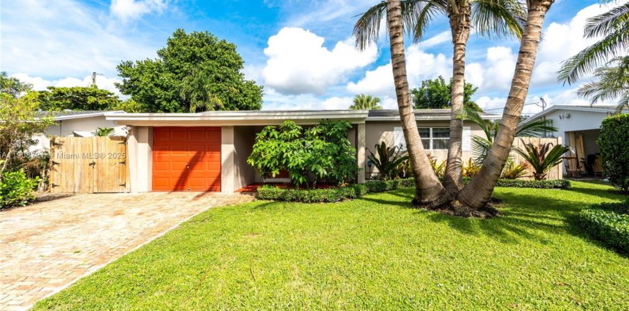 Villa ou maison à Fort Lauderdale, Floride 3 chambres, 121.98 m2 № 1969560