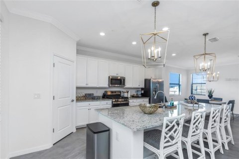 Condo in Lakewood Ranch, Florida, 3 bedrooms in LAKEWOOD NATIONAL  № 1751721 - photo 18