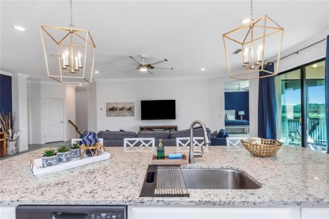 Condo in Lakewood Ranch, Florida, 3 bedrooms in LAKEWOOD NATIONAL  № 1751721 - photo 21