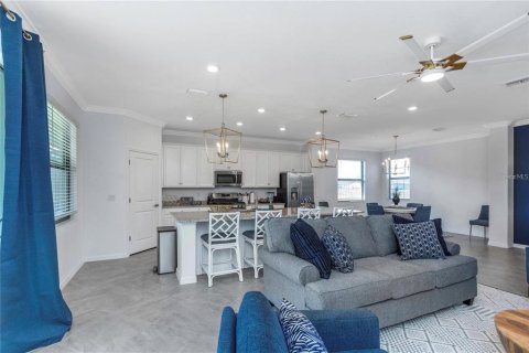 Condo in Lakewood Ranch, Florida, 3 bedrooms in LAKEWOOD NATIONAL  № 1751721 - photo 11