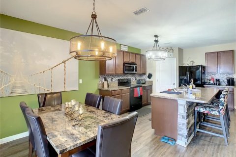 Villa ou maison à vendre à Kissimmee, Floride: 5 chambres, 248.42 m2 № 1438969 - photo 14