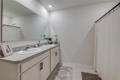 Villa ou maison à vendre à New Smyrna Beach, Floride: 3 chambres, 157 m2 № 2273116 - photo 24