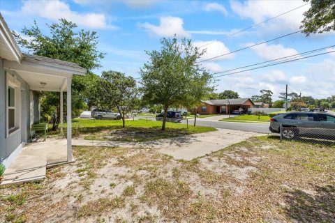 House in Largo, Florida 3 bedrooms, 98.1 sq.m. № 1782176 - photo 28