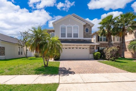House in Orlando, Florida 4 bedrooms, 273.69 sq.m. № 1597727 - photo 2